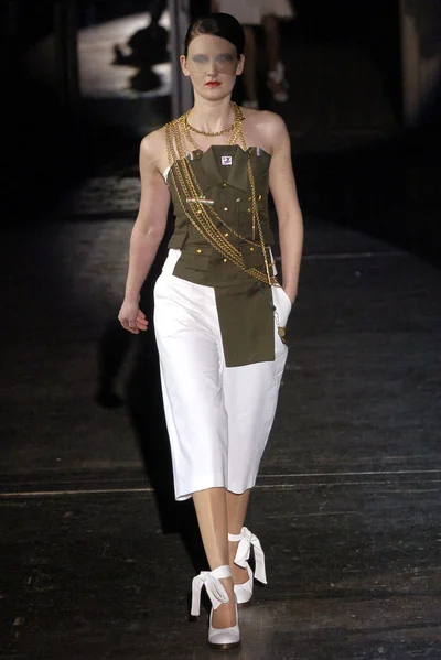 Look 33